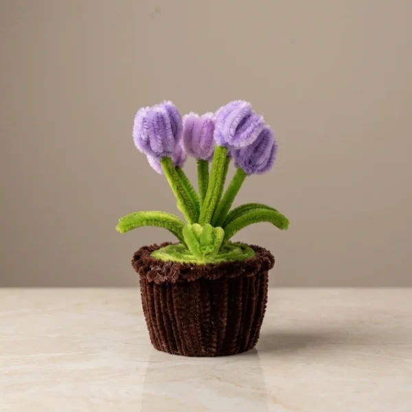 Lilac Tulips Pot