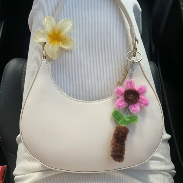 Bloom Sprout Pink Daisy Keychain