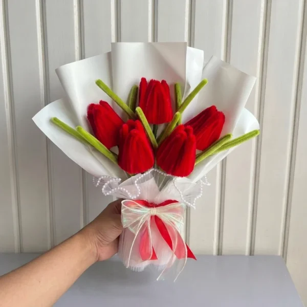 Crimson Classic Bouquet